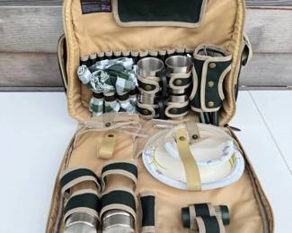 104 ConceptPortablePicnicBag