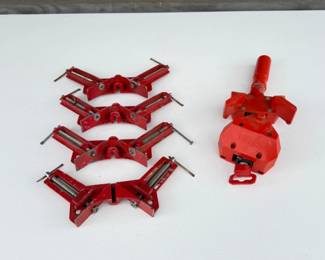 39 Setof4CornerClampsBesseyAngelClamp