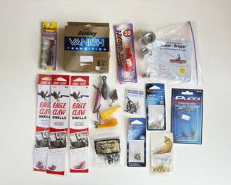 19 MixofLakeFishingGear