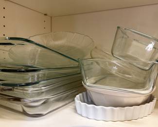 Pyrex bakeware