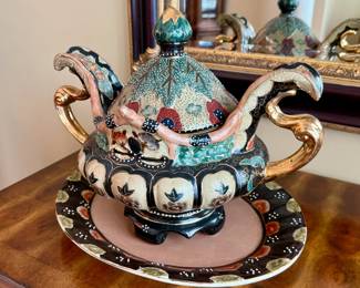 Soup Tureen - Gift of Gourmet