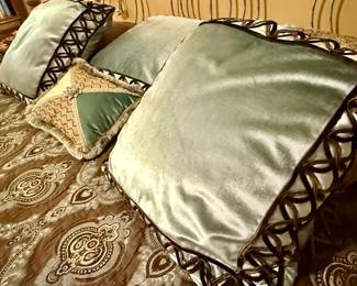 Bedding Collection- Dian Austin Couture Home
