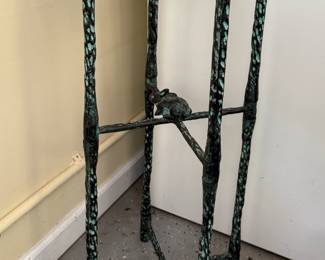 Metal Plant Stand with Bunny