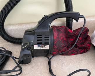 Dirt Devil Handheld Vacuum