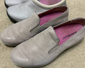 Superfeet Clogs and Loafers
