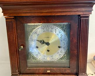 Howard Miller Mantle Clock