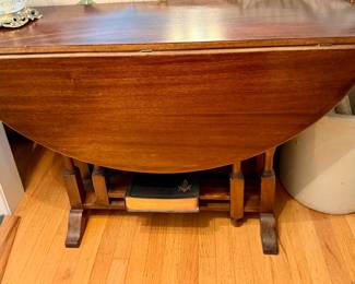 Drop Leaf Table