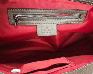 Gucci, and louis V purses nice but believe they are Knockoffs