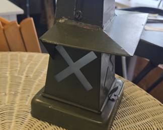 oil railroad signal lamp/ military