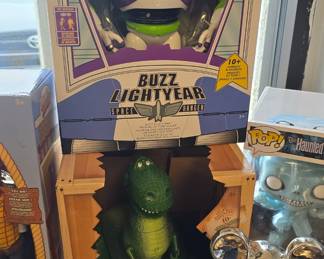 Massive FUNKO POP Collection and other collectible toys, Pez, Star-trek, Disney etc.