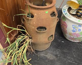 Awesome vintage large strawberry pot