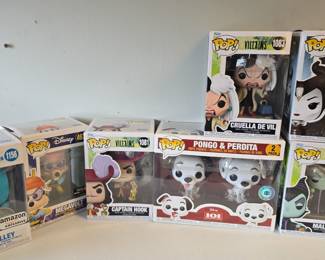 Massive FUNKO POP Collection and other collectible toys, Pez, Star-trek, Disney etc.