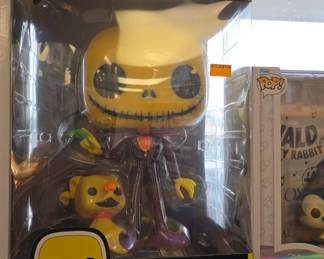 Massive FUNKO POP Collection and other collectible toys, Pez, Star-trek, Disney etc.