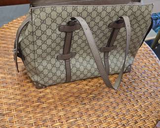 Gucci, and louis V purses nice but believe they are Knockoffs