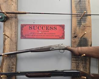 Harrington and Richards 12g shotgun