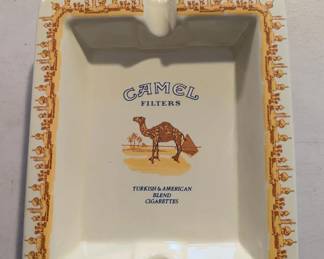 VINTAGE CAMEL ASH TRAYS