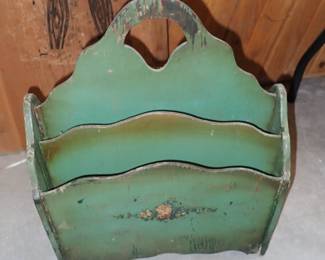 MAGAZINE HOLDER