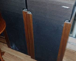 BOSE SPEAKERS