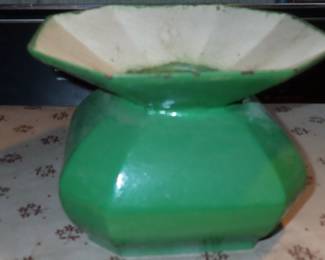 SPITTOON