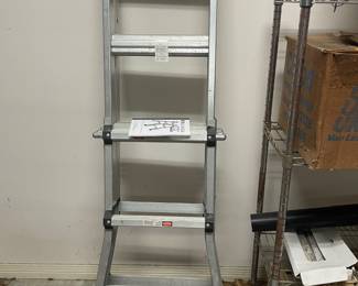 Gorilla metal extension ladder
