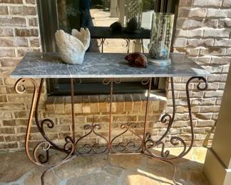 Outdoor furniture for your entire pool area!