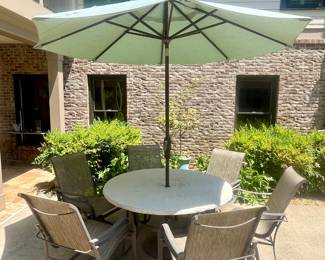 Outdoor furniture for your entire pool area!