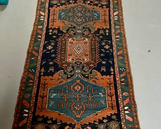 Hand knotted rugs
