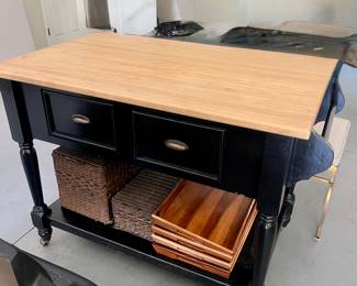 Kitchen island!