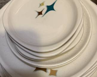 “Jubliee” mid century dishware pieces