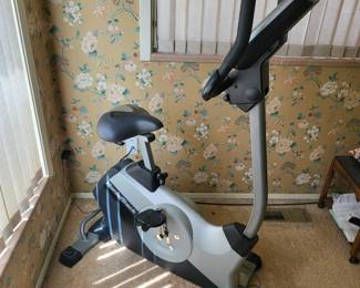 130 NordicTrackGX20ExerciseBike
