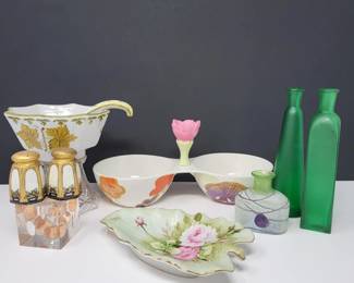 177 UniqueAssortmentofVintageandArtisticHomeAccents