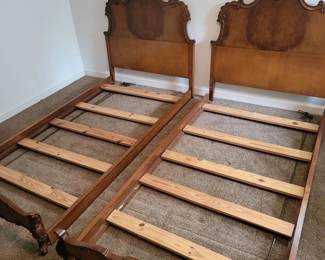 108 AntiqueTwinBedFramesCarvedHeadFootboards