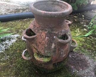 24 LargeTerracottaStrawberryPot