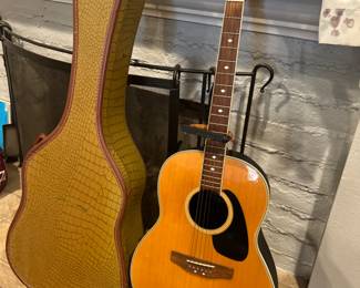NICE ACOUSTIC ELECTRIC GUITAR...
