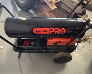 Dyna-Glo Pro 135K BTU Forced-Air Kerosene Portable Heater