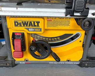 DeWALT FLEXVOLT 60V MAX Cordless Brushless 8-1/4 in. Table Saw Kit 9AH Flex Volt 20v Battery Included