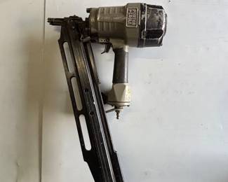 Porter-Cable FC350B Pneumatic Clipped Head Framing Nailer
