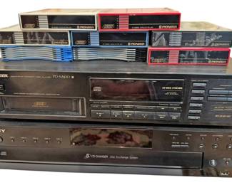 2 6Disc CD Changers 8 Cartridges