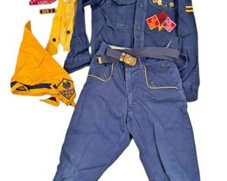 Vtg. 1960s Cub Scouts Uniform Patches Pins