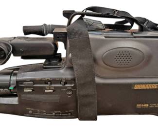 Montgomery Ward Signature 2000 Camcorder