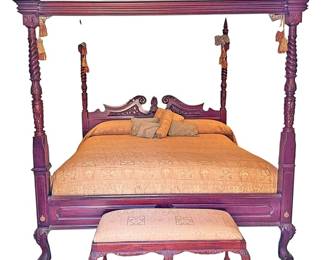 Solid Wood Chippendale 4poster Bed Bench