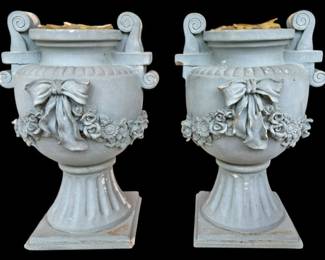 Pair of Outdoor Garden Urns