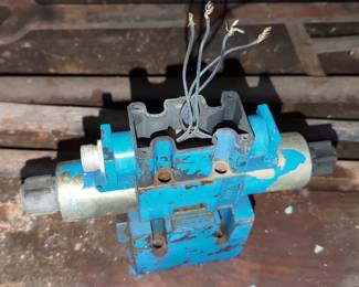 Parker Hannifin Hydraulic Valve, Marked D31VW1C1NKCF