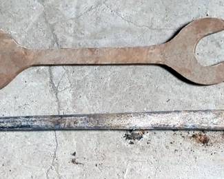 Railroad Locomotive Cast Iron Wrenches 36" Bolt Spreader and 18" Dual Ended Wrench