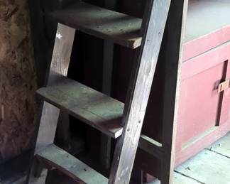 Wood Step Stool Ladder