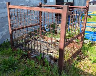 Heavy Duty Metal Wire Cage Bin