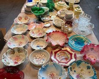 Beautiful glass bowls, serving pieces and more.