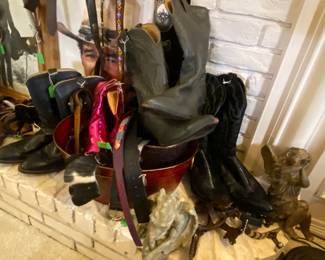 Assortment of Men and Woman Cowboy boots; Justin 13B, Nocona 14B, TannerMark Ladies 7.5,