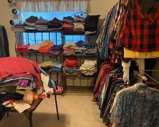 Ladies Tops, Blouses, Tshirts
