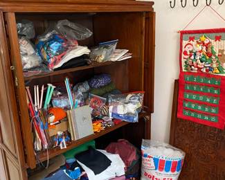 Large assortment of knitting needles, fabric and MORE
